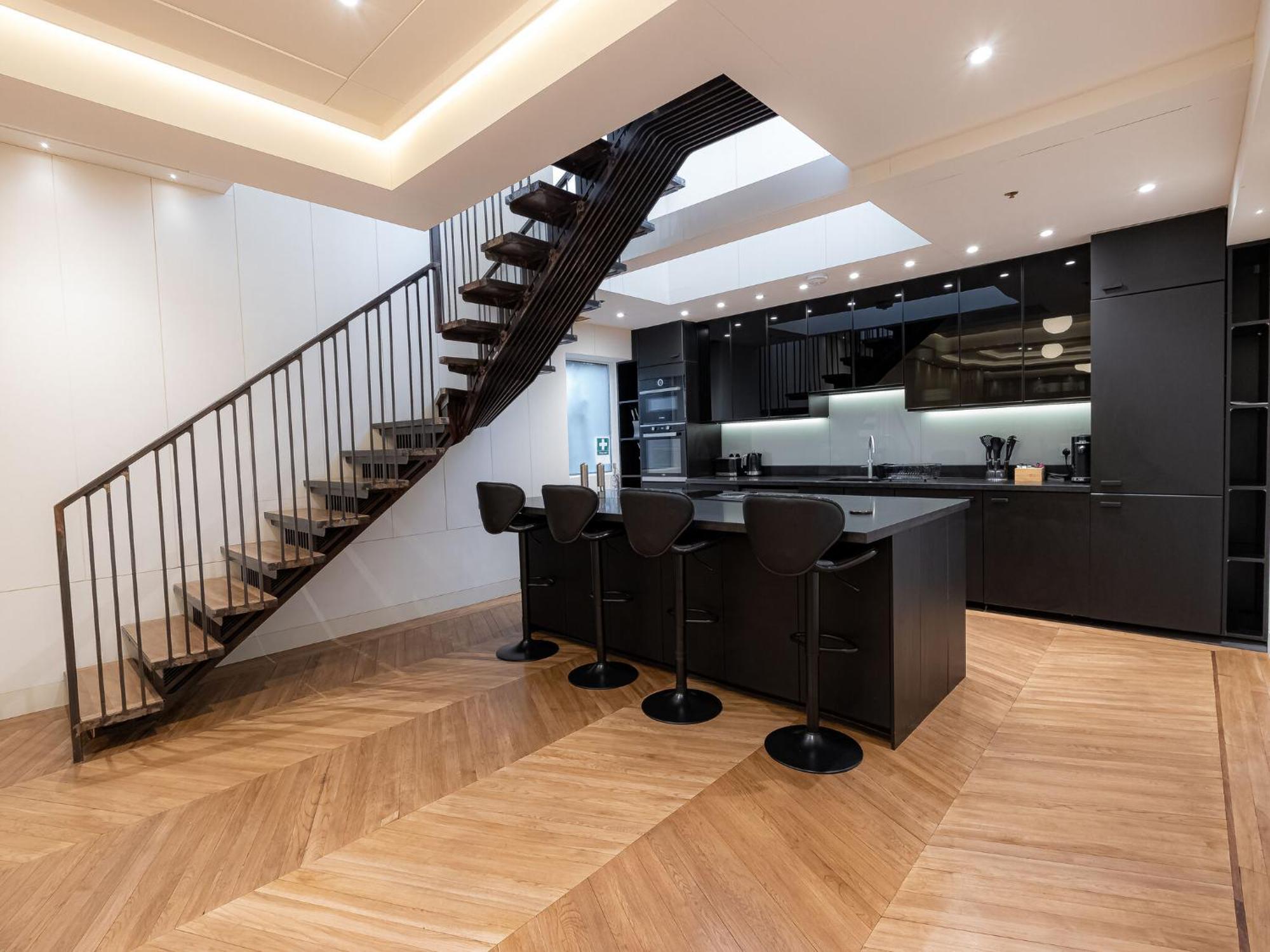 Modern Deluxe Five Bedroom House Near Chalk Farm Station By Belvilla Londyn Zewnętrze zdjęcie