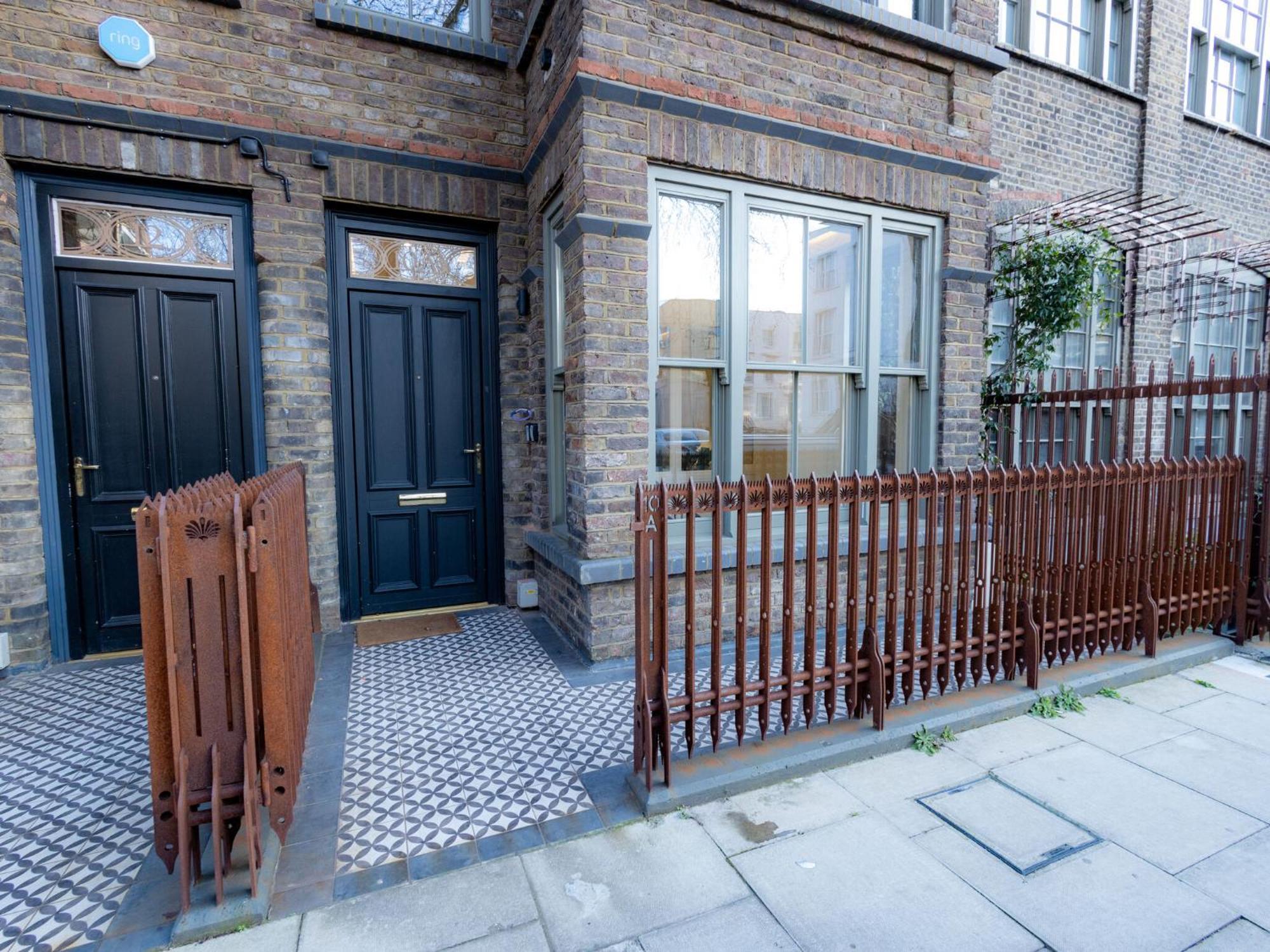 Modern Deluxe Five Bedroom House Near Chalk Farm Station By Belvilla Londyn Zewnętrze zdjęcie