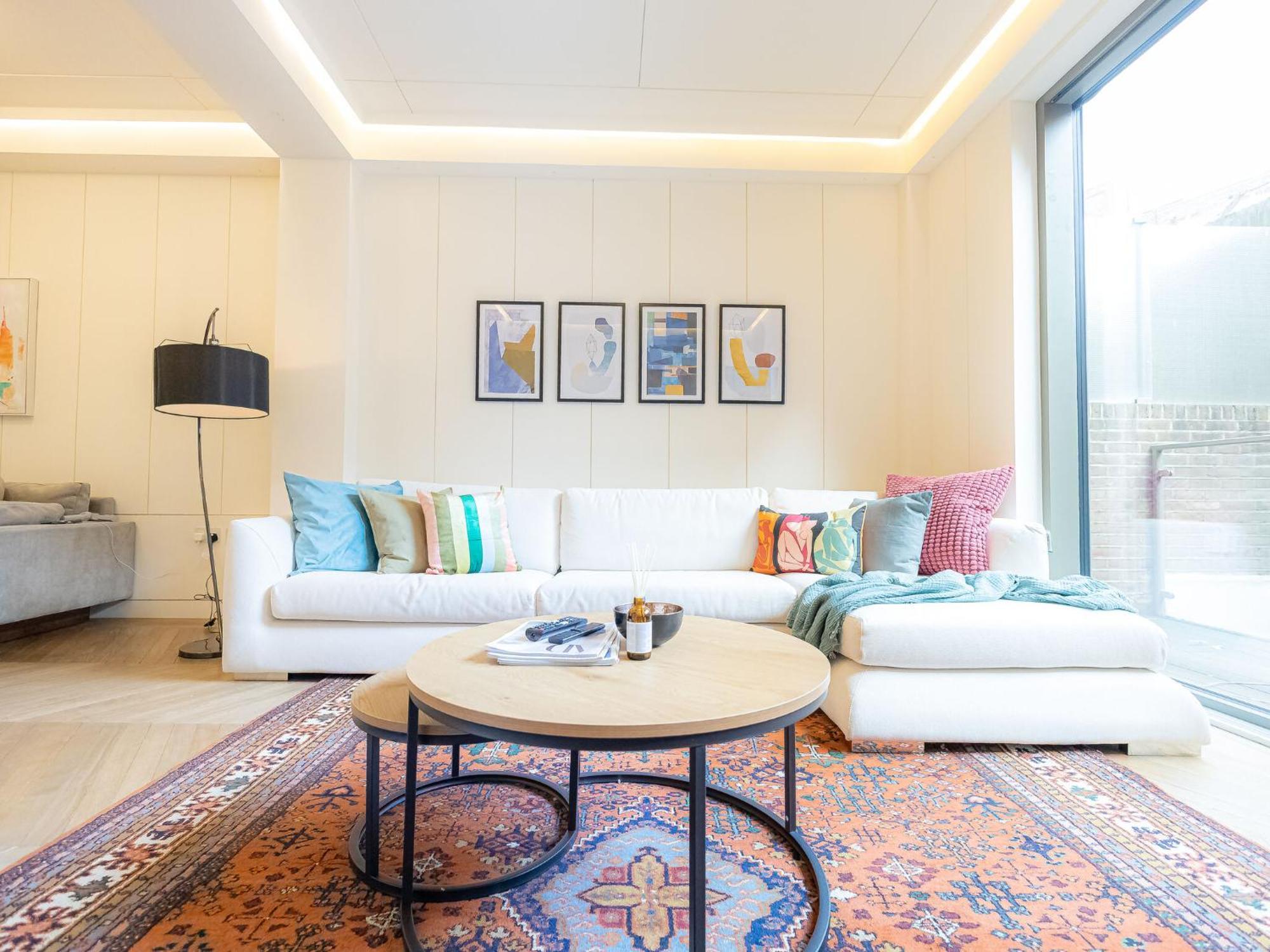 Modern Deluxe Five Bedroom House Near Chalk Farm Station By Belvilla Londyn Zewnętrze zdjęcie