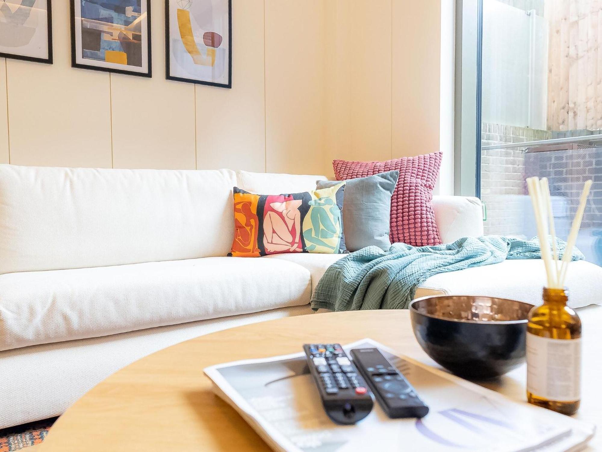Modern Deluxe Five Bedroom House Near Chalk Farm Station By Belvilla Londyn Zewnętrze zdjęcie