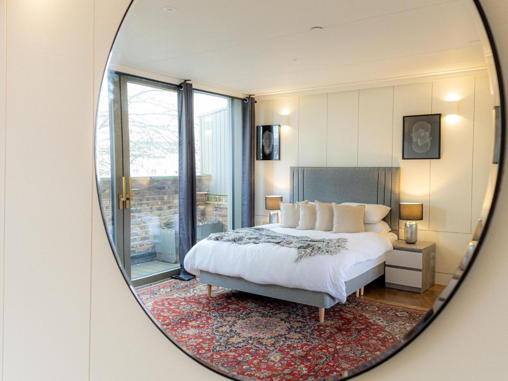 Modern Deluxe Five Bedroom House Near Chalk Farm Station By Belvilla Londyn Zewnętrze zdjęcie